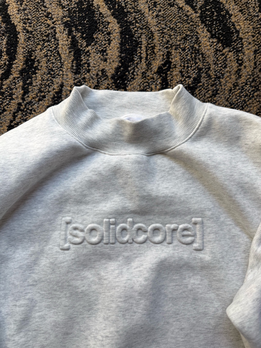 Solidcore Light Gray Mockneck Sweatshirt with Embossed Logo Solidays - Picture 4 of 8